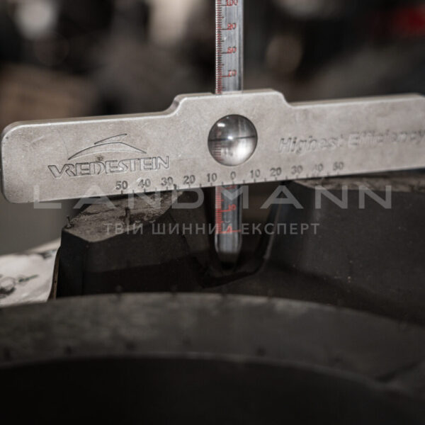 Tire 380 / 85R34 137A8 / B Traxion85 II TL Vredestein - Image 9