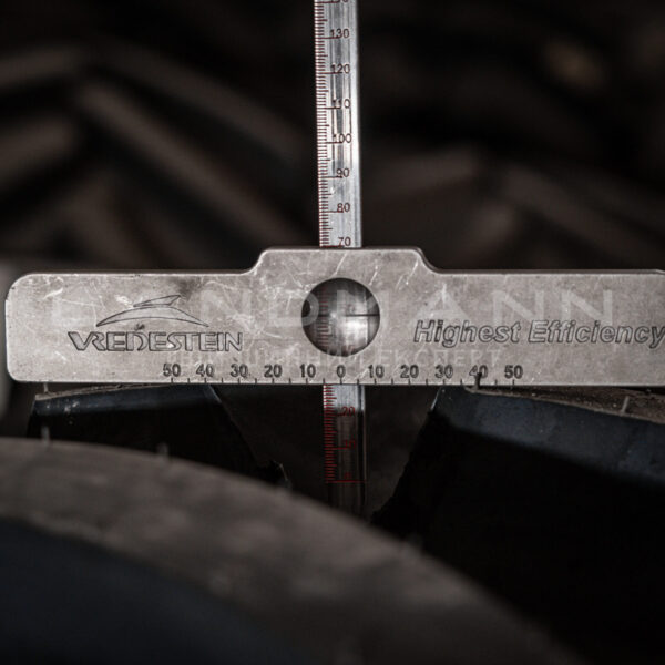 Шина 480/70R34 (19,5LR34) 143D/140E Traxion70 R1-W TL Vredestein - Зображення 8